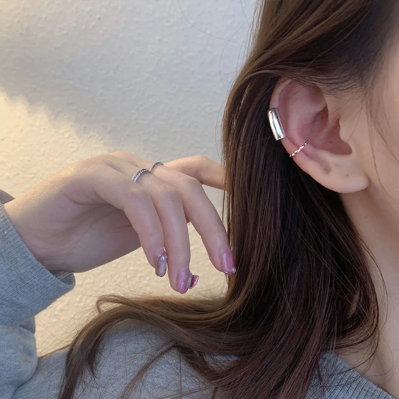 Minimalist Trendy Rice Olive Grain Earring Slub Geometry Ear Cuff Clip on Earring For Girl Women No Ear Hole Design
Minimalist Trendy Rice Olive Grain Earring Slub Geometry Ear Cuff Clip on Earring For Girl Women No Ear Hole Design