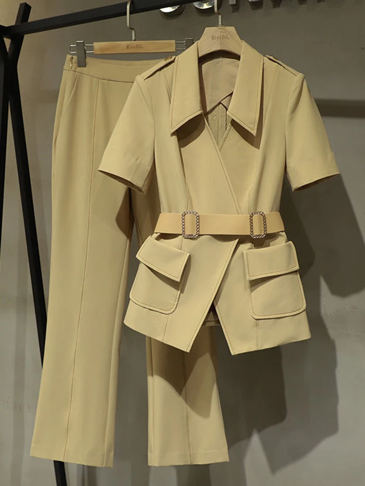 Korean Fashion Two Piece Set Short Sleeve Blazers Coat Belt Shirts High Waist Pants Slim Flare Pants Casual Office Ladies Suits
Korean Fashion Two Piece Set Short Sleeve Blazers Coat Belt Shirts High Waist Pants Slim Flare Pants Casual Office Ladies Suits