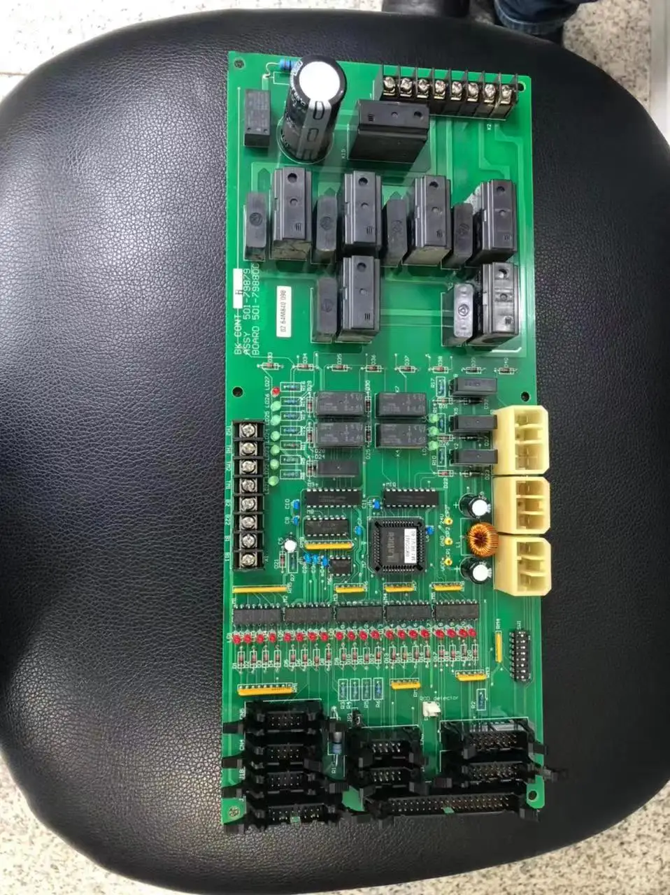Bk cont H, assy. 501-79879,(boardb 501-798800) для shimadzu новый, оригинальный, без оригинальной реальности
Bk cont H, assy. 501-79879,(boardb 501-798800) для shimadzu новый, оригинальный, без оригинальной реальности