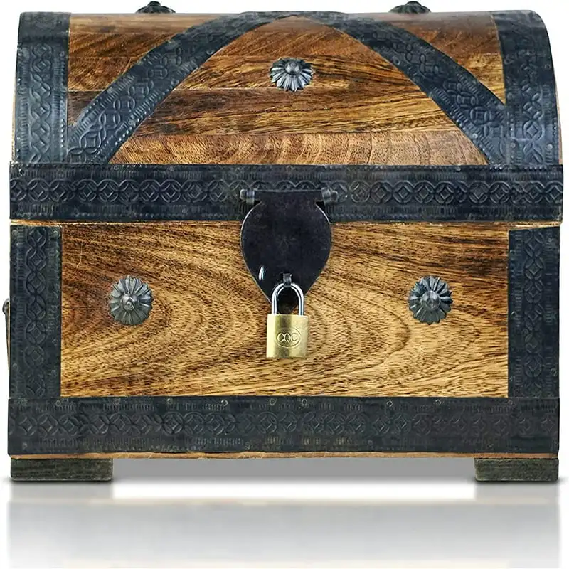 Treasure Chest Storage Box Pirat 9.5''x6.3''x5.3'' - Durable Wood & Metal Construction
Treasure Chest Storage Box Pirat 9.5''x6.3''x5.3'' - Durable Wood & Metal Construction
