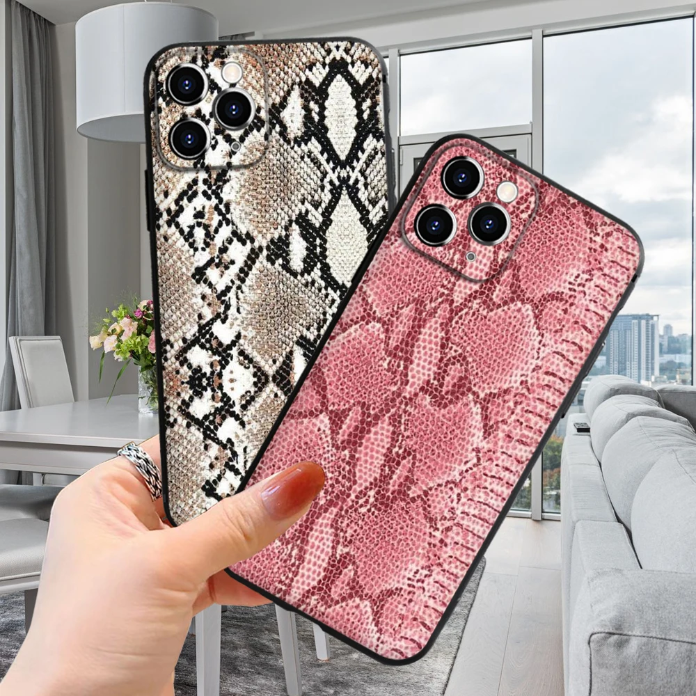 FOR IPhone Snakeskin Leather Phone Case FOR IPhone 14 11 12 Pro 8 Plus X Pro 14 MAX 12 MINI XR XS Soft TPU Iphone Covers
FOR IPhone Snakeskin Leather Phone Case FOR IPhone 14 11 12 Pro 8 Plus X Pro 14 MAX 12 MINI XR XS Soft TPU Iphone Covers