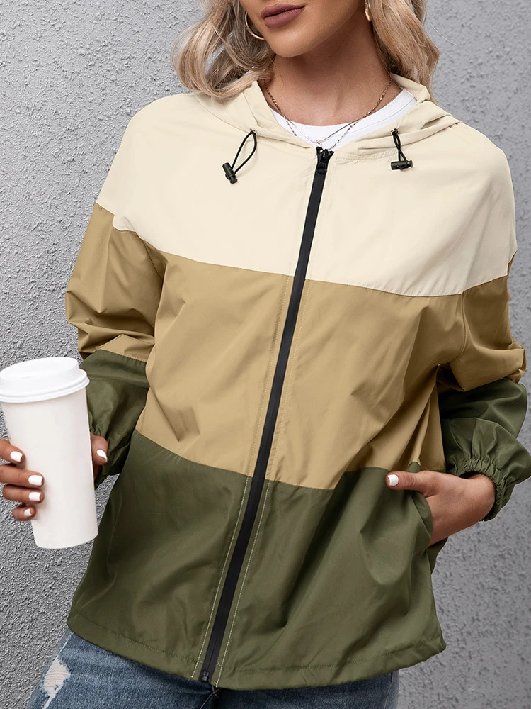Spring Autumn Waterproof Women Jacket Long Sleeve Hooded Putdoor Casual Windbreaker Zipper Raincoat Outwear Tops Woman Jacket
Spring Autumn Waterproof Women Jacket Long Sleeve Hooded Putdoor Casual Windbreaker Zipper Raincoat Outwear Tops Woman Jacket