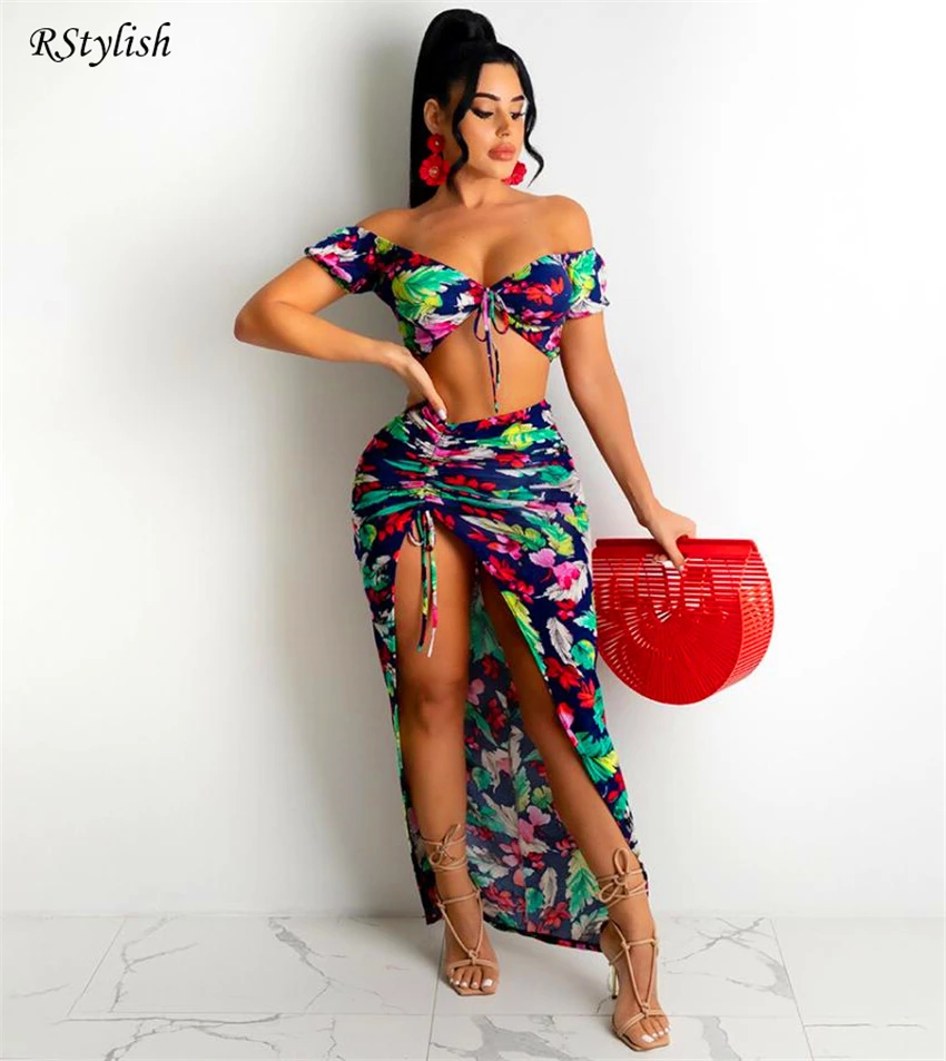 RStylish Summer Beach Outfits for Women 2 Piece Suit Tropical Print Off Shoulder Crop Top Drawstring Slit Maxi Skirt Dress Sets
RStylish Summer Beach Outfits for Women 2 Piece Suit Tropical Print Off Shoulder Crop Top Drawstring Slit Maxi Skirt Dress Sets