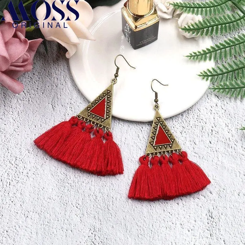 Exotic ethnic style long tassel earrings women's retro bohemian style Women's jewelry gifts Red and green
Exotic ethnic style long tassel earrings women's retro bohemian style Women's jewelry gifts Red and green