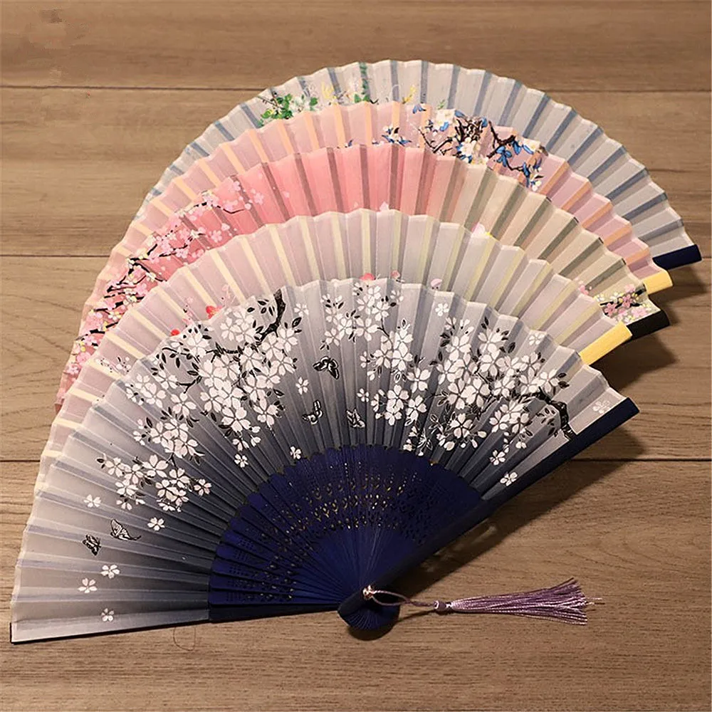 Chinese Engraved Folding Hand Fan Wooden Shank Classical Dance Tassel Fan Wedding Birthday Party Favor Fan Decor Gifts For Guest
Chinese Engraved Folding Hand Fan Wooden Shank Classical Dance Tassel Fan Wedding Birthday Party Favor Fan Decor Gifts For Guest