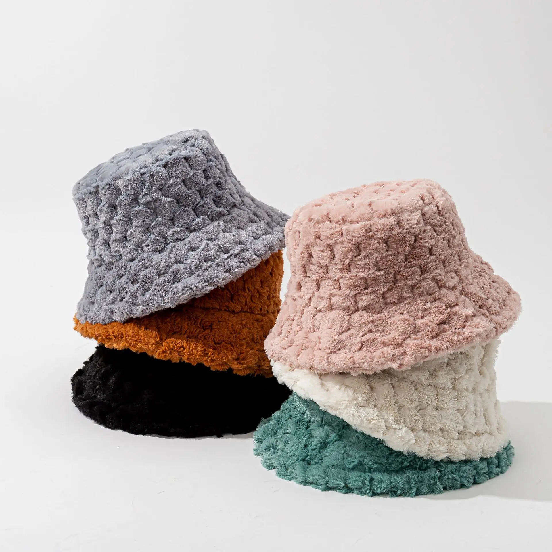 Solid Color Winter Bucket Hat Women Lamb Wool Faux Fur Fisherman Hats Girls Outdoor Warm Bowl Cap Buckets Sun Caps
Solid Color Winter Bucket Hat Women Lamb Wool Faux Fur Fisherman Hats Girls Outdoor Warm Bowl Cap Buckets Sun Caps