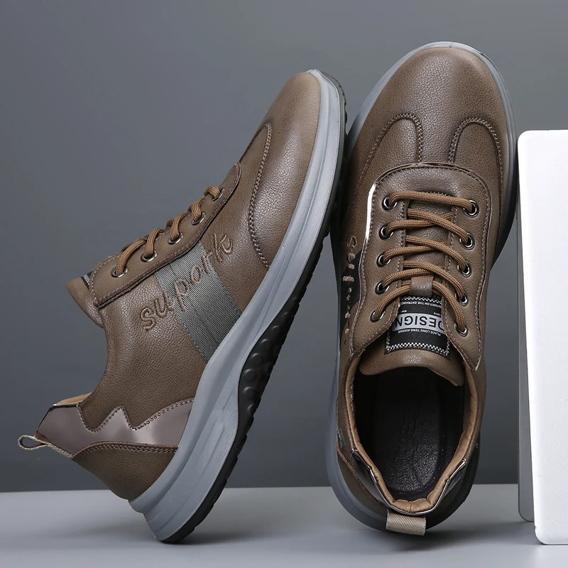 Outdoor Men's Hiking Shoes New Brand Men's Mountain Rock Climbing Shoes Split Leather Hiker Winter Hike Sneakers for Men
Outdoor Men's Hiking Shoes New Brand Men's Mountain Rock Climbing Shoes Split Leather Hiker Winter Hike Sneakers for Men