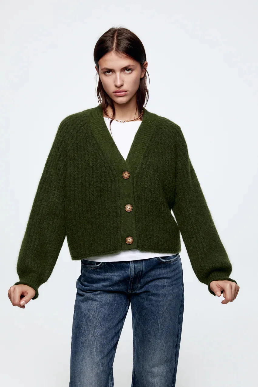 Autumn 2022 new European and American style women's casual tassel stitching V-neck loose cardigan jacket 9598143
Autumn 2022 new European and American style women's casual tassel stitching V-neck loose cardigan jacket 9598143