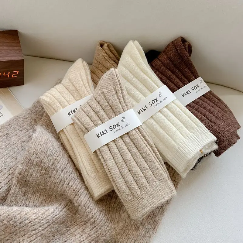 Warm Wool Socks Women's Mid-calf Socks Ins Trendy Thickened Autumn and Winte Style Korean Solid Color Vertical Striped Socks
Warm Wool Socks Women's Mid-calf Socks Ins Trendy Thickened Autumn and Winte Style Korean Solid Color Vertical Striped Socks