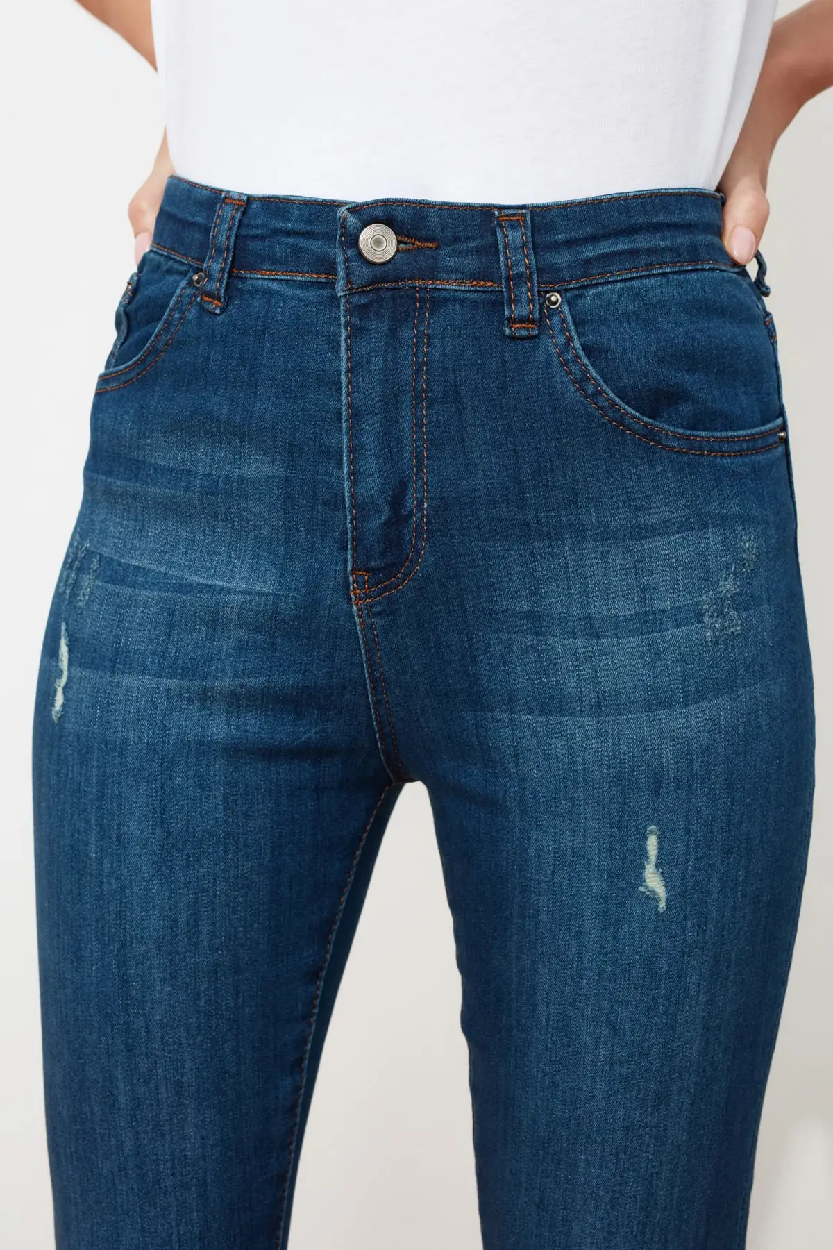 Tears High Waist Skinny Leg in Navy Blue Jean Women Jeans 2021 
Tears High Waist Skinny Leg in Navy Blue Jean Women Jeans 2021