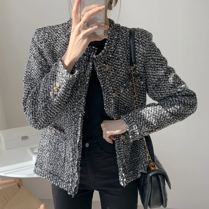 Women Outerwear Clothes Cardigan Coat Blend Jacket Winter Beading Tweed Single Breasted Woolen Korean Coat
Women Outerwear Clothes Cardigan Coat Blend Jacket Winter Beading Tweed Single Breasted Woolen Korean Coat