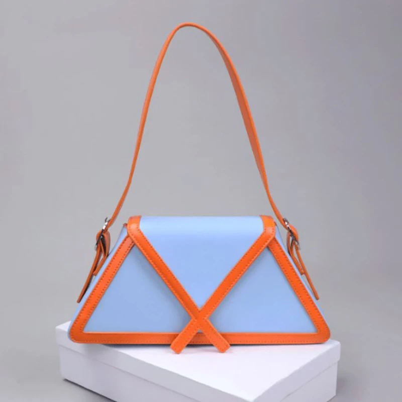 Fashion Contrast Color Trapezoid Lady Shoulder Bag High Quality Pu Flip Handbag for Women's Designer Brand Underarm Bags Woman
Fashion Contrast Color Trapezoid Lady Shoulder Bag High Quality Pu Flip Handbag for Women's Designer Brand Underarm Bags Woman
