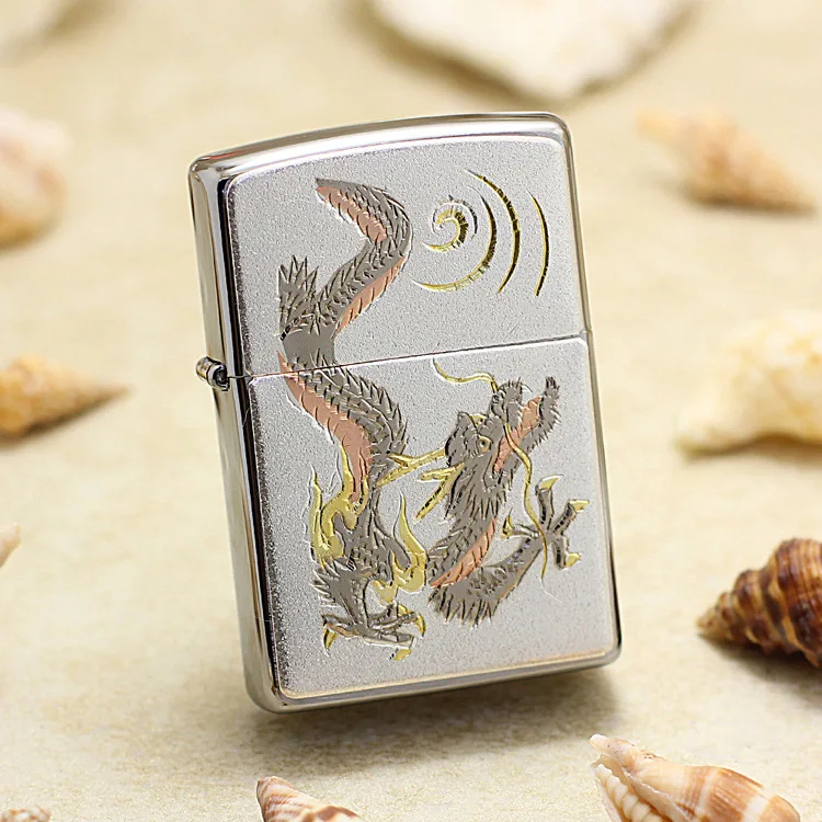 Genuine Zippo Ukiyo flying dragon oil lighter copper windproof cigarette Kerosene lighters Gift with anti-counterfeiting code
Genuine Zippo Ukiyo flying dragon oil lighter copper windproof cigarette Kerosene lighters Gift with anti-counterfeiting code