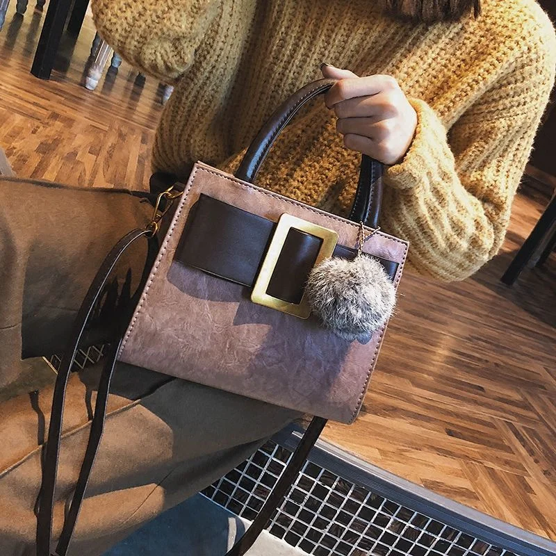 Women's Handbag 2022 New Simple And Versatile Shoulder Bag Retro Personality Small Square Bag Messenger Bag
Women's Handbag 2022 New Simple And Versatile Shoulder Bag Retro Personality Small Square Bag Messenger Bag