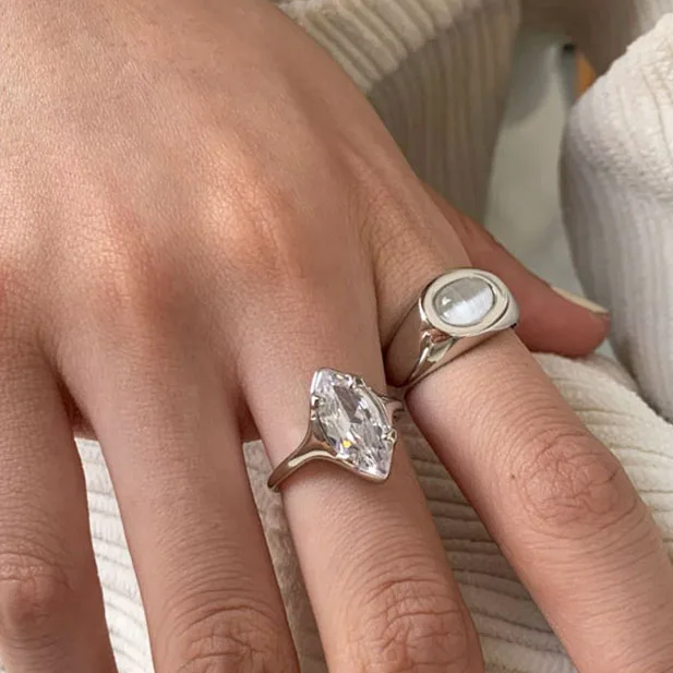 Geometric Oval Love Heart Silver Color Zircon Rings For Women Korean Japanese Fashion Wedding Jewelry Gift 2022
Geometric Oval Love Heart Silver Color Zircon Rings For Women Korean Japanese Fashion Wedding Jewelry Gift 2022