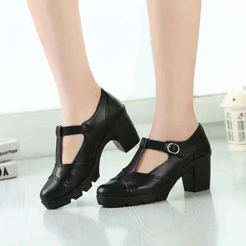 Женские туфли на низком каблуке Hi Tops, повседневные кожаные туфли на плоской подошве, холщовые кроссовки из искусственной кожи, дизайнерская роскошная женская обувь для тенниса, 2023
Женские туфли на низком каблуке Hi Tops, повседневные кожаные туфли на плоской подошве, холщовые кроссовки из искусственной кожи, дизайнерская роскошная женская обувь для тенниса, 2023