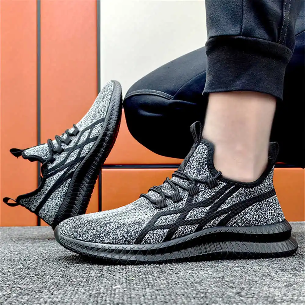 round foot Stocking black sneakers for men footwear comfortable men walking shoes sport low cost maker tenismasculine YDX1
round foot Stocking black sneakers for men footwear comfortable men walking shoes sport low cost maker tenismasculine YDX1