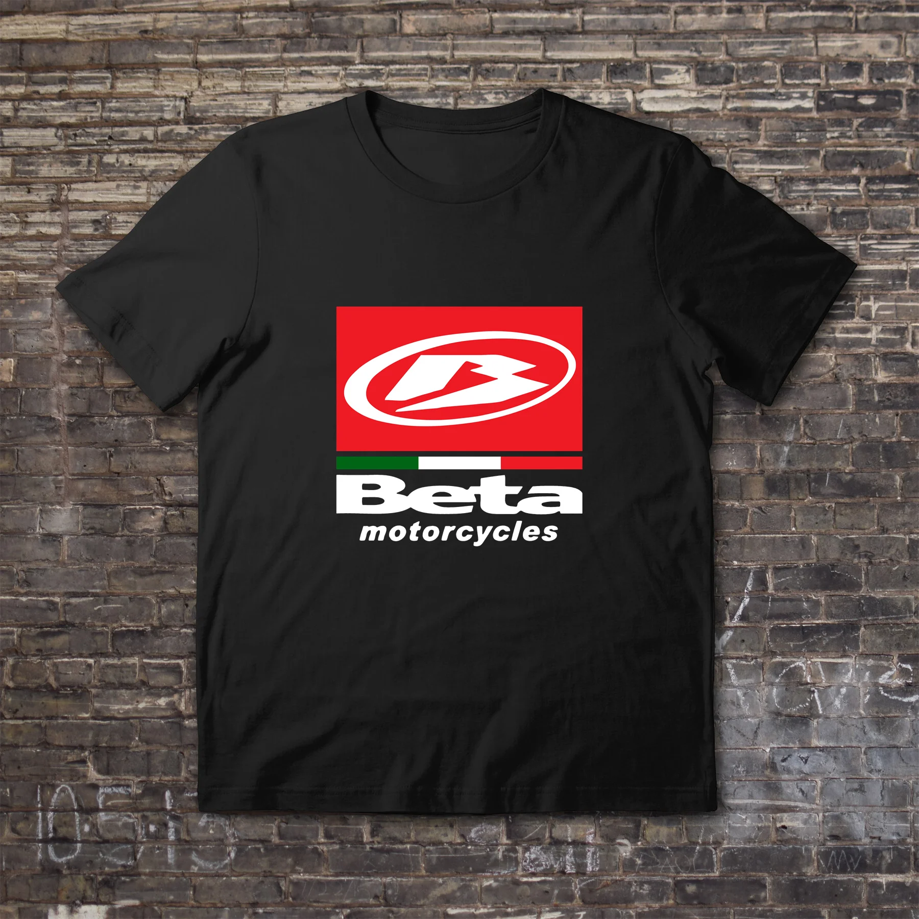 Amazing Male T Shirt Casual Oversized Essential Beta Motorcycles Classic Logo T-shirt Men T-shirts Graphic Short Sleeve S-3XL 
Amazing Male T Shirt Casual Oversized Essential Beta Motorcycles Classic Logo T-shirt Men T-shirts Graphic Short Sleeve S-3XL