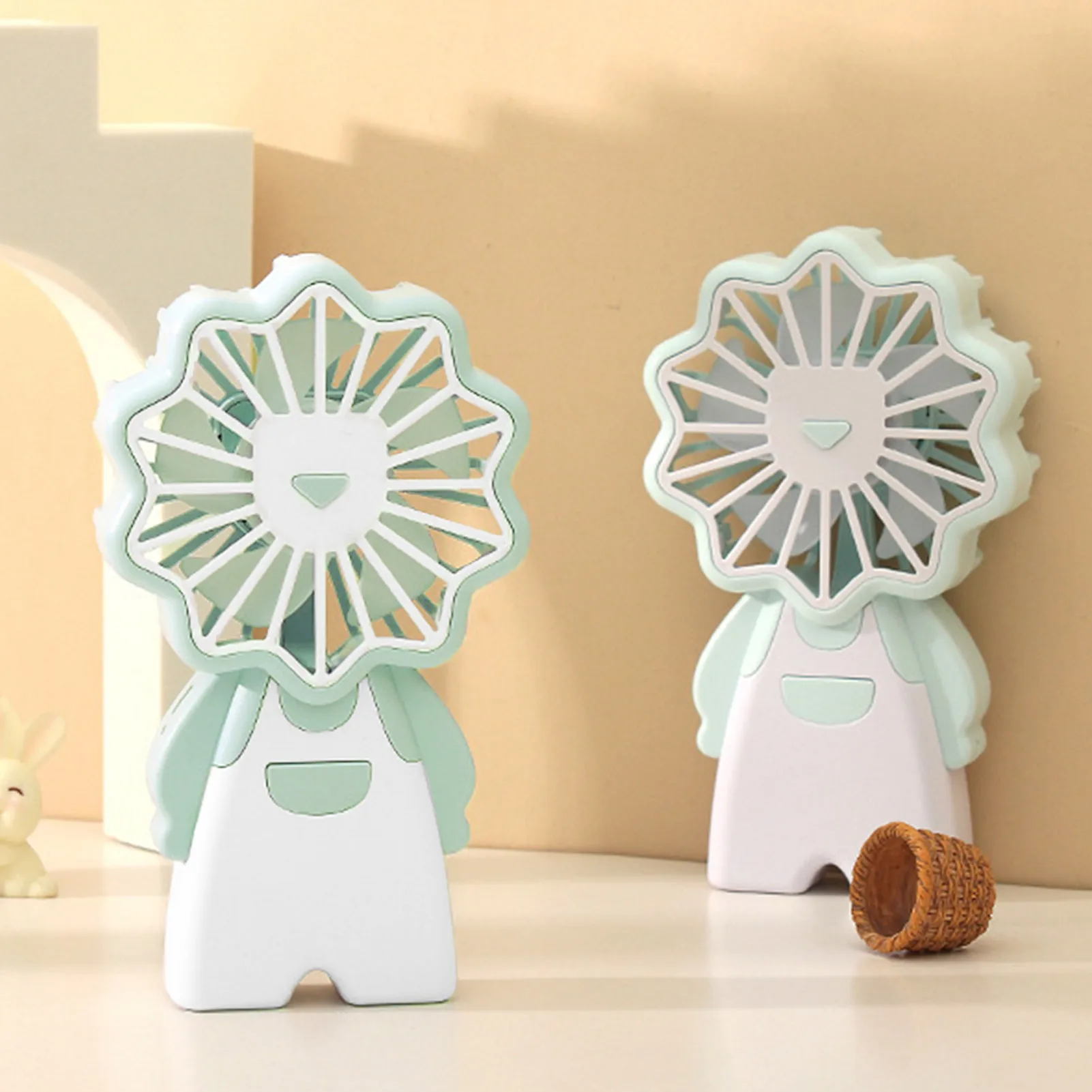 Lion Shape Mini Handheld Fan Cute Design Small Personal Portable Fan 3 Speed Adjustable Small Personal Fan With Power Bank
Lion Shape Mini Handheld Fan Cute Design Small Personal Portable Fan 3 Speed Adjustable Small Personal Fan With Power Bank