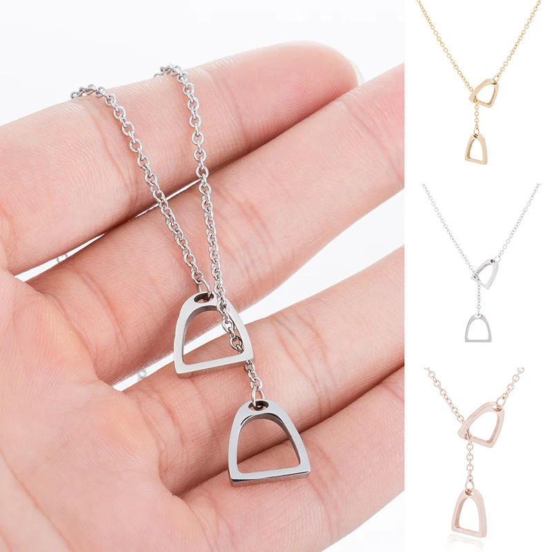 Jewelry for Women Simple Versatile Copper Two Stirrup Pendant Necklace Short Collarbone Chocker Necklace Fashion Exquisite 2023
Jewelry for Women Simple Versatile Copper Two Stirrup Pendant Necklace Short Collarbone Chocker Necklace Fashion Exquisite 2023