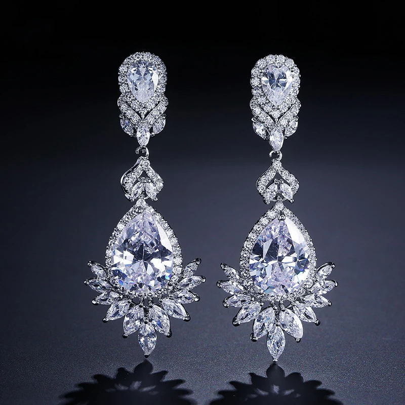 Новинка 2022, роскошные серьги с бахромой, стандартные корейские женские ювелирные изделия в Подарок на годовщину, оптовая продажа, Goth Classic E6072 
Новинка 2022, роскошные серьги с бахромой, стандартные корейские женские ювелирные изделия в Подарок на годовщину, оптовая продажа, Goth Classic E6072