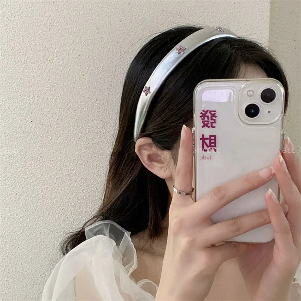 Star Leather Silver Headband Personality Diamond Sponge Hairband Barrettes Streetwear
Star Leather Silver Headband Personality Diamond Sponge Hairband Barrettes Streetwear