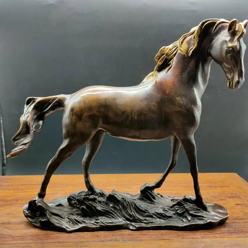 Make old European Running Horse Statue Creative Copper Animal Sculpture Modern Art Display Room Decor Ornament Home Decoration
Make old European Running Horse Statue Creative Copper Animal Sculpture Modern Art Display Room Decor Ornament Home Decoration