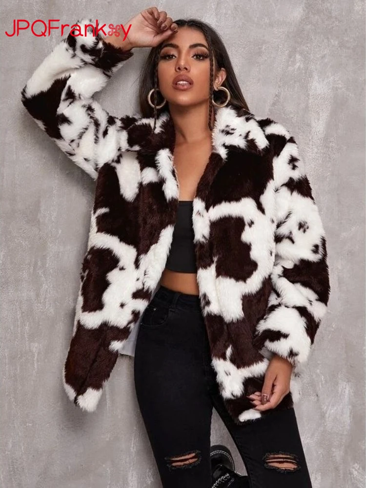 2022 European and American Autumn and Winter New Black and White Imitation Fur Jacket Women's Jacket Loose Coat Womens Fur Coat
2022 European and American Autumn and Winter New Black and White Imitation Fur Jacket Women's Jacket Loose Coat Womens Fur Coat