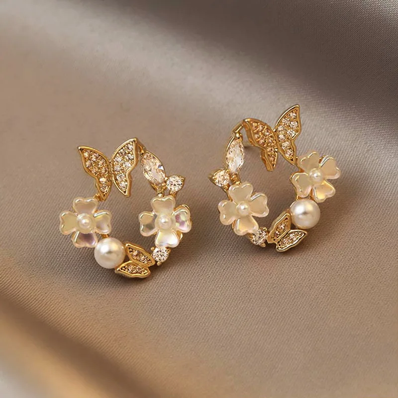 Gold Color Stud Earrings Flower Butterfly Sweet Small Earrings Exquisite Party Jewelry Gifts Accessories Stud Earrings
Gold Color Stud Earrings Flower Butterfly Sweet Small Earrings Exquisite Party Jewelry Gifts Accessories Stud Earrings