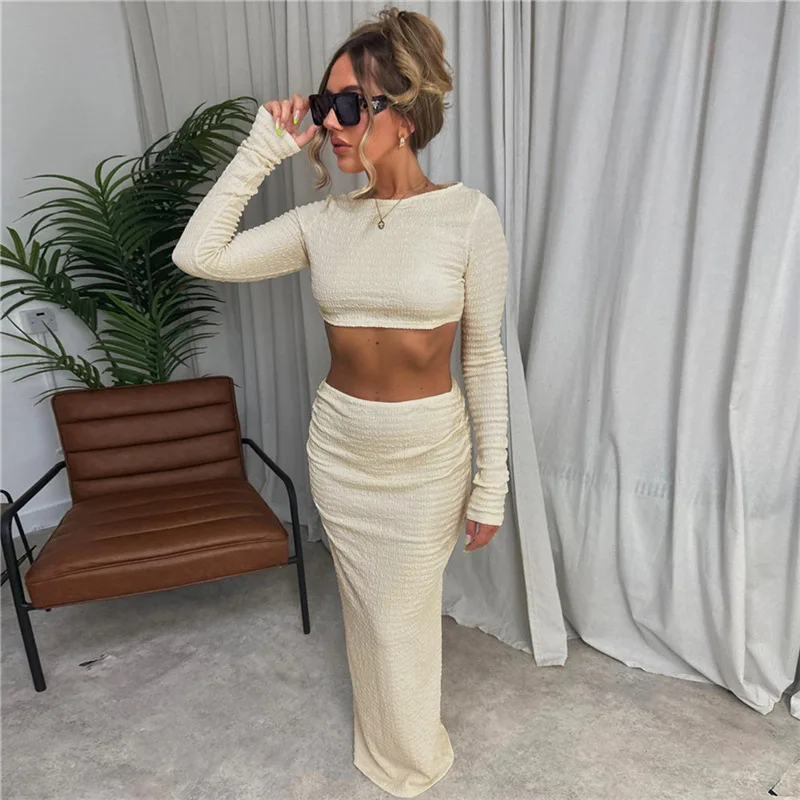 Summer 2023 New Women's Style European and American Style Fashion Round Neck Long Sleeve T-shirt Slim Fit Hip Skirt Set
Summer 2023 New Women's Style European and American Style Fashion Round Neck Long Sleeve T-shirt Slim Fit Hip Skirt Set