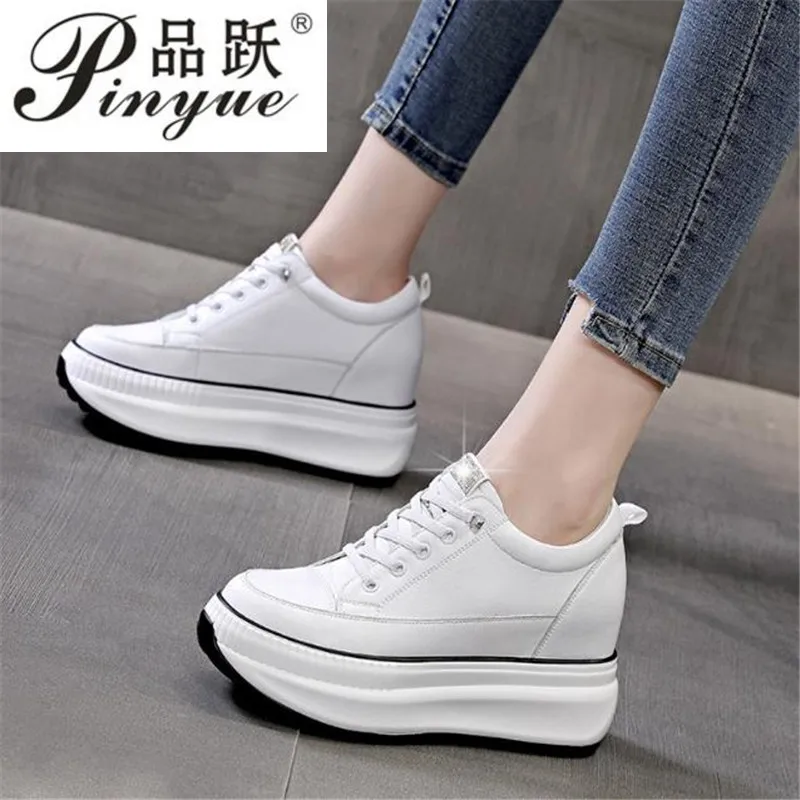 New Autumn Chunky Ladies Height Increase Wedge Sport Shoes Outdoor Women Platform Bling Sneakers Comfortable Breathable Trainer
New Autumn Chunky Ladies Height Increase Wedge Sport Shoes Outdoor Women Platform Bling Sneakers Comfortable Breathable Trainer