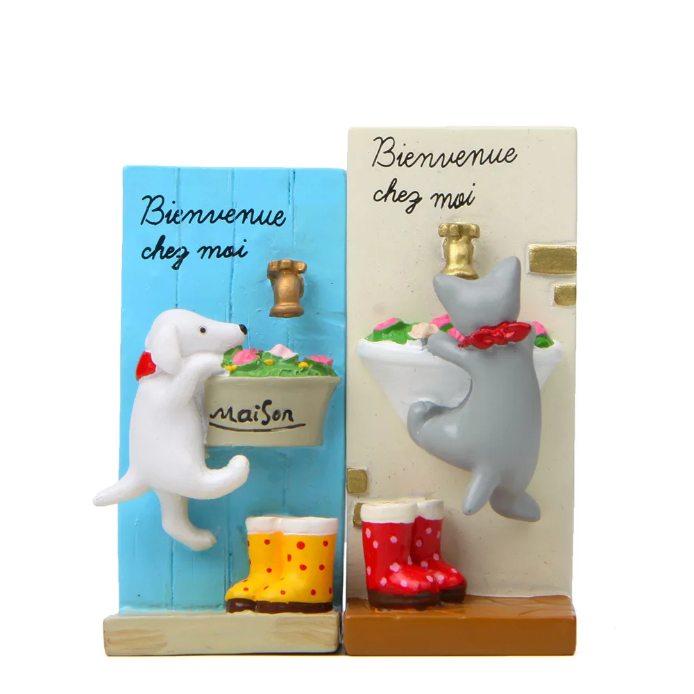 Japanese Anime Cute Dog Cat Lie on The Flower Bed Christmas Shoes Gardening Fleshy Flower Plug-in Prop Landscaping Doll Figures
Japanese Anime Cute Dog Cat Lie on The Flower Bed Christmas Shoes Gardening Fleshy Flower Plug-in Prop Landscaping Doll Figures