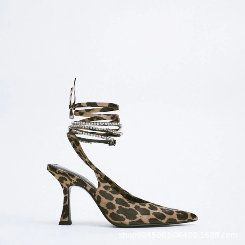 2022 New Women's Shoes Leopard Print Replaceable Ankle Strap Slingback High Heels Mules Pointed Toe Stilettos
2022 New Women's Shoes Leopard Print Replaceable Ankle Strap Slingback High Heels Mules Pointed Toe Stilettos