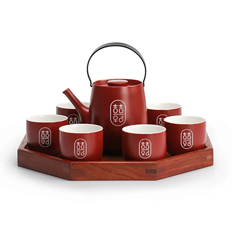 Chinese Traditional Wedding Ceramic Tea Set Teaware Kettle Retro Porcelain Teapot Tea Cup Newlywed Souvenir Gift Party Supplies
Chinese Traditional Wedding Ceramic Tea Set Teaware Kettle Retro Porcelain Teapot Tea Cup Newlywed Souvenir Gift Party Supplies