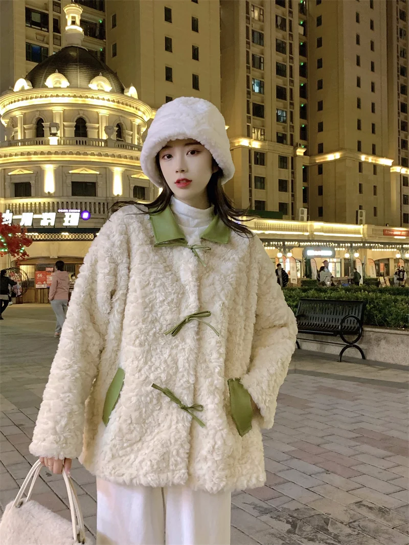GWW1117 2022 новый корейский высококачественный Небольшой аромат соединение имитация овечьей шерсти утолщенный длинный рукав пальто Топ Женска...
GWW1117 2022 новый корейский высококачественный Небольшой аромат соединение имитация овечьей шерсти утолщенный длинный рукав пальто Топ Женска...