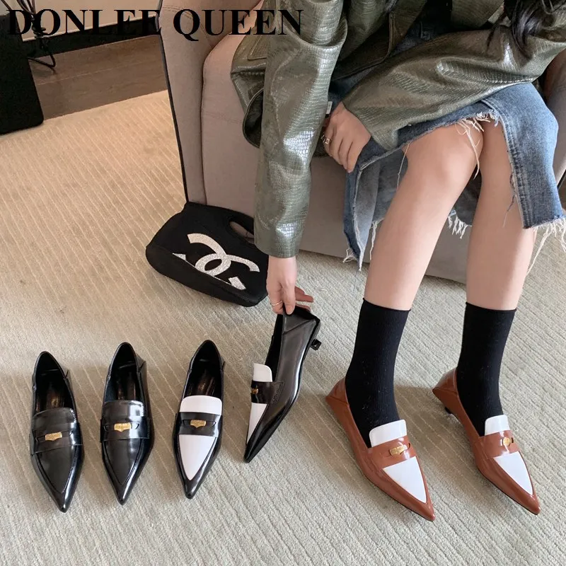 2022 New Autumn Shoes Women Fashion Kitten Heel Pumps Metal Dcor Mixed Colors Loafers Retro Shoes Brand Female Party Dress Mujer
2022 New Autumn Shoes Women Fashion Kitten Heel Pumps Metal Dcor Mixed Colors Loafers Retro Shoes Brand Female Party Dress Mujer