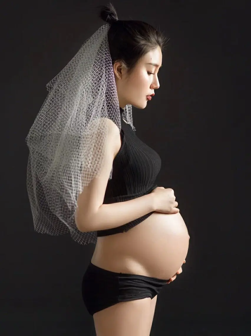 Maternity Black Romper for Pregnancy Photography Costume Pregnant Women Photo Shoot Jumpsuit Baby Shower
Maternity Black Romper for Pregnancy Photography Costume Pregnant Women Photo Shoot Jumpsuit Baby Shower