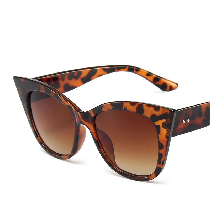 New Cat Eye Sunglasses Woman Fashion Big Frame Cat Sun Glasses Female Retro Shades UV400 Black White Color Oculos De Sol
New Cat Eye Sunglasses Woman Fashion Big Frame Cat Sun Glasses Female Retro Shades UV400 Black White Color Oculos De Sol
