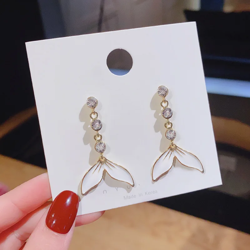 2022 New S925 Silvers Long Rhinestone Fishtail Dangle Earrings Jewellery for Woman Classic Earrings Metal Fashion Trend
2022 New S925 Silvers Long Rhinestone Fishtail Dangle Earrings Jewellery for Woman Classic Earrings Metal Fashion Trend