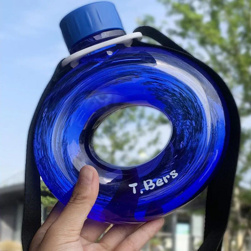 Creative Donut Water Bottles Outdoor Sport Bottles Camping Travel Water Bottles Multifunction Water Bottles QQ Water Bottles
Creative Donut Water Bottles Outdoor Sport Bottles Camping Travel Water Bottles Multifunction Water Bottles QQ Water Bottles