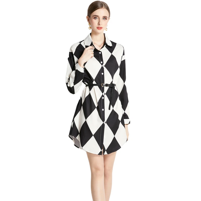 2023 Summer&Autumn Woman Fashion Diamond Plaid Printed Turndown Collar Long-Sleeved Shirt
2023 Summer&Autumn Woman Fashion Diamond Plaid Printed Turndown Collar Long-Sleeved Shirt