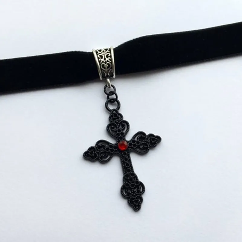 Harajuku Punk Cross Necklace Black Velvet Collar Necklace Gothic Choker Gorgeous Large Pendant Jewelry Valentine's Day Gift
Harajuku Punk Cross Necklace Black Velvet Collar Necklace Gothic Choker Gorgeous Large Pendant Jewelry Valentine's Day Gift