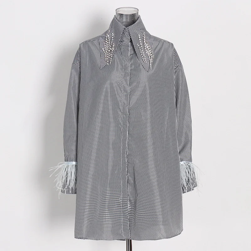 2022 New Autumn And Spring Turn-down Collar Full Sleeves Fur Patchwork Striped Gray Color Single Breasted Blouse
2022 New Autumn And Spring Turn-down Collar Full Sleeves Fur Patchwork Striped Gray Color Single Breasted Blouse