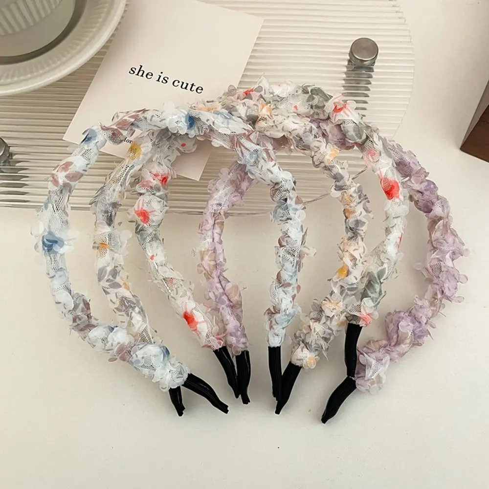 Korean Style Floral Pearls Hair Hoop Luxury Sense Sweet Hair Band Fold Lace All-Match Hair Wear Women Cute Hair Accessories 
Korean Style Floral Pearls Hair Hoop Luxury Sense Sweet Hair Band Fold Lace All-Match Hair Wear Women Cute Hair Accessories
