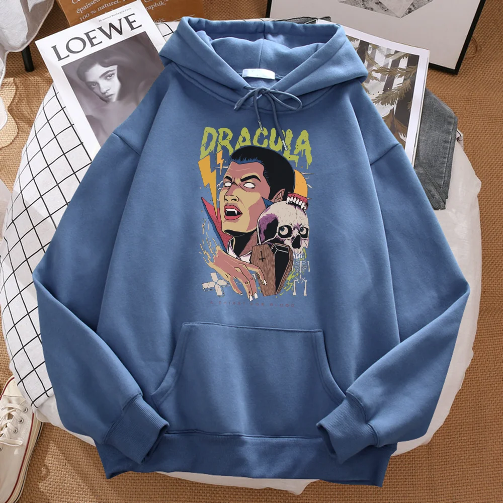 Толстовка мужская с капюшоном и круглым вырезом
Толстовка мужская с капюшоном и круглым вырезом