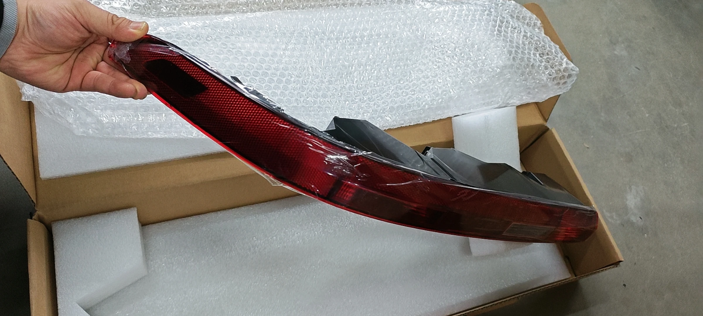 Противотуманные задние фонари, светодиодный задний отражатель для Audi Q7 2016 2017 2018 2019 2020 4M 0945096 4М 0945095 Автозапчасти
Противотуманные задние фонари, светодиодный задний отражатель для Audi Q7 2016 2017 2018 2019 2020 4M 0945096 4М 0945095 Автозапчасти