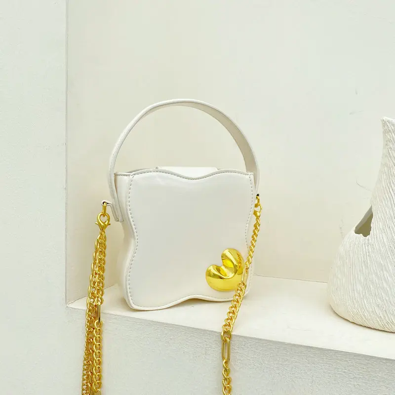 2022 New Popular All Match Retro Niche Design Small Square Bag Ladies Mobile Phone Bag Mini Shoulder Bag Messenger Handbag Cc Gg
2022 New Popular All Match Retro Niche Design Small Square Bag Ladies Mobile Phone Bag Mini Shoulder Bag Messenger Handbag Cc Gg