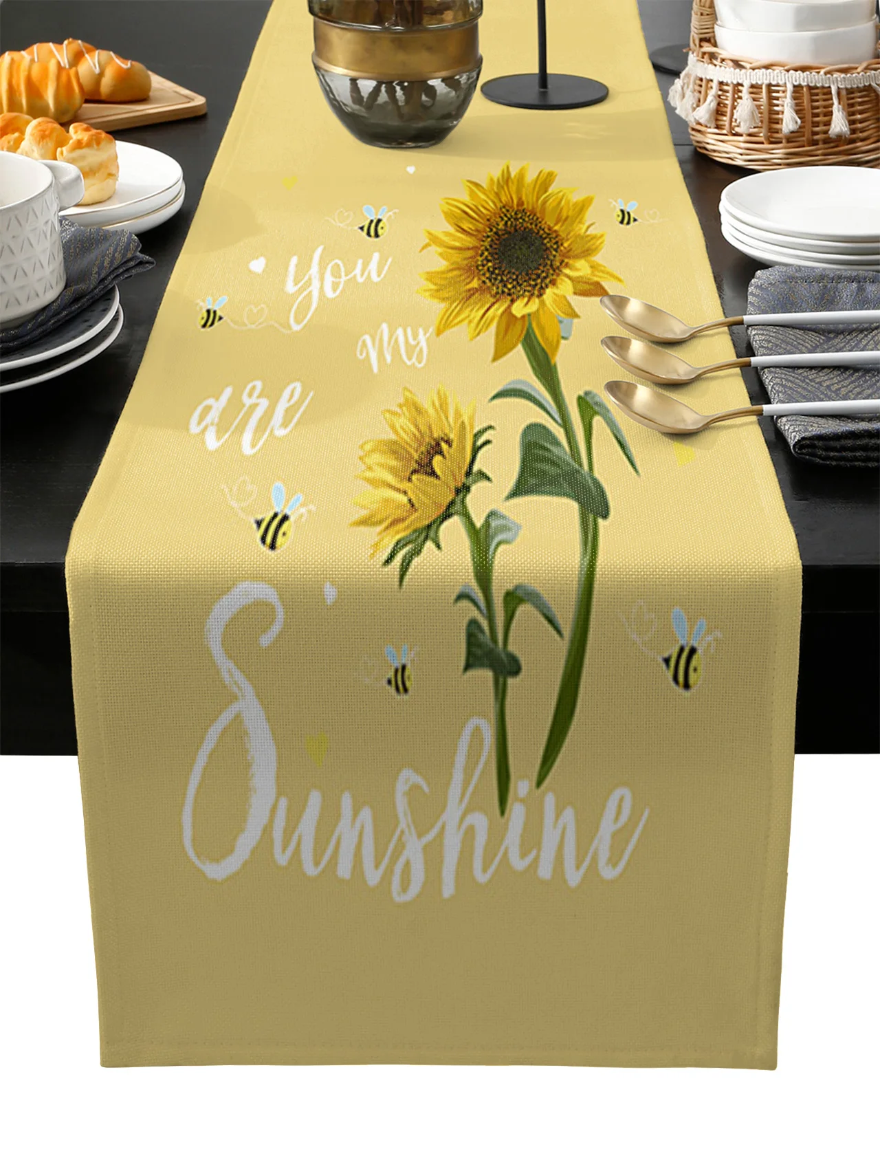 

European Style Simple Sunflower Table Runner Wedding Festival Table Decoration Home Decor Kitchen Table Runners Placemats