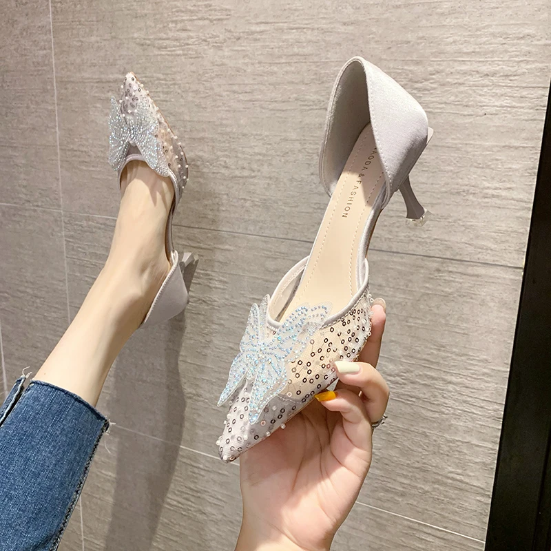 Summer Crystal Butterfly Bling Mesh Pumps Woman Sandals Cut Out Talons Hauts Pointed Toe Stiletto High Heels Shoes Women 2021
Summer Crystal Butterfly Bling Mesh Pumps Woman Sandals Cut Out Talons Hauts Pointed Toe Stiletto High Heels Shoes Women 2021