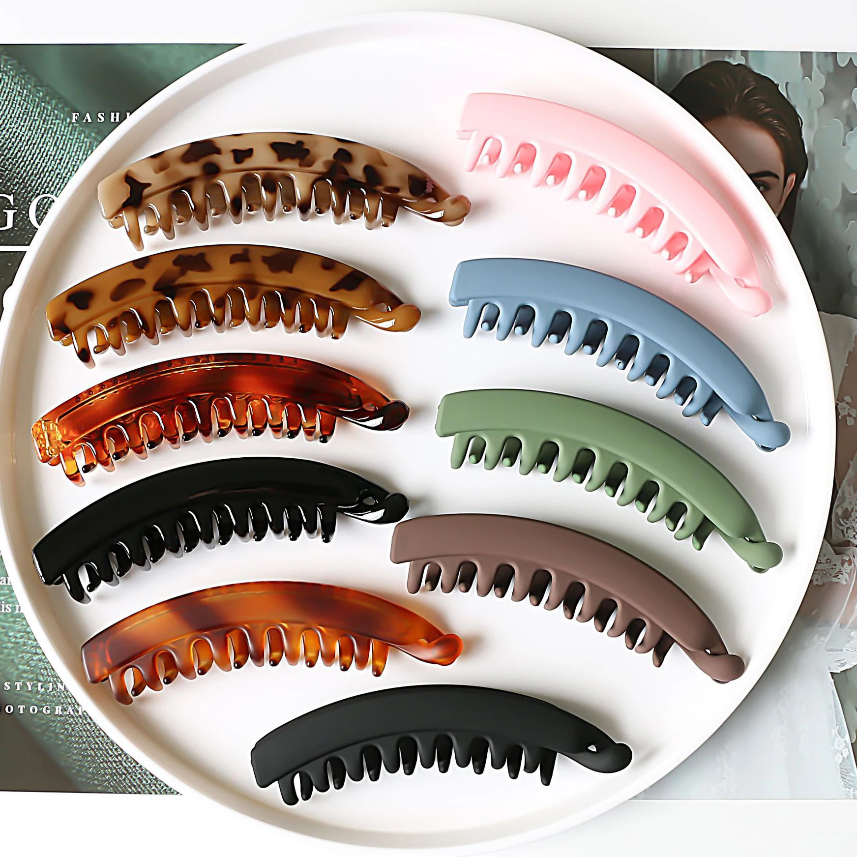 Matte Hair Clips Solid Color Banana Clip Women's Hair Accessories Fashion Ponytail Barrettes Hair Claws Hairpins
Matte Hair Clips Solid Color Banana Clip Women's Hair Accessories Fashion Ponytail Barrettes Hair Claws Hairpins